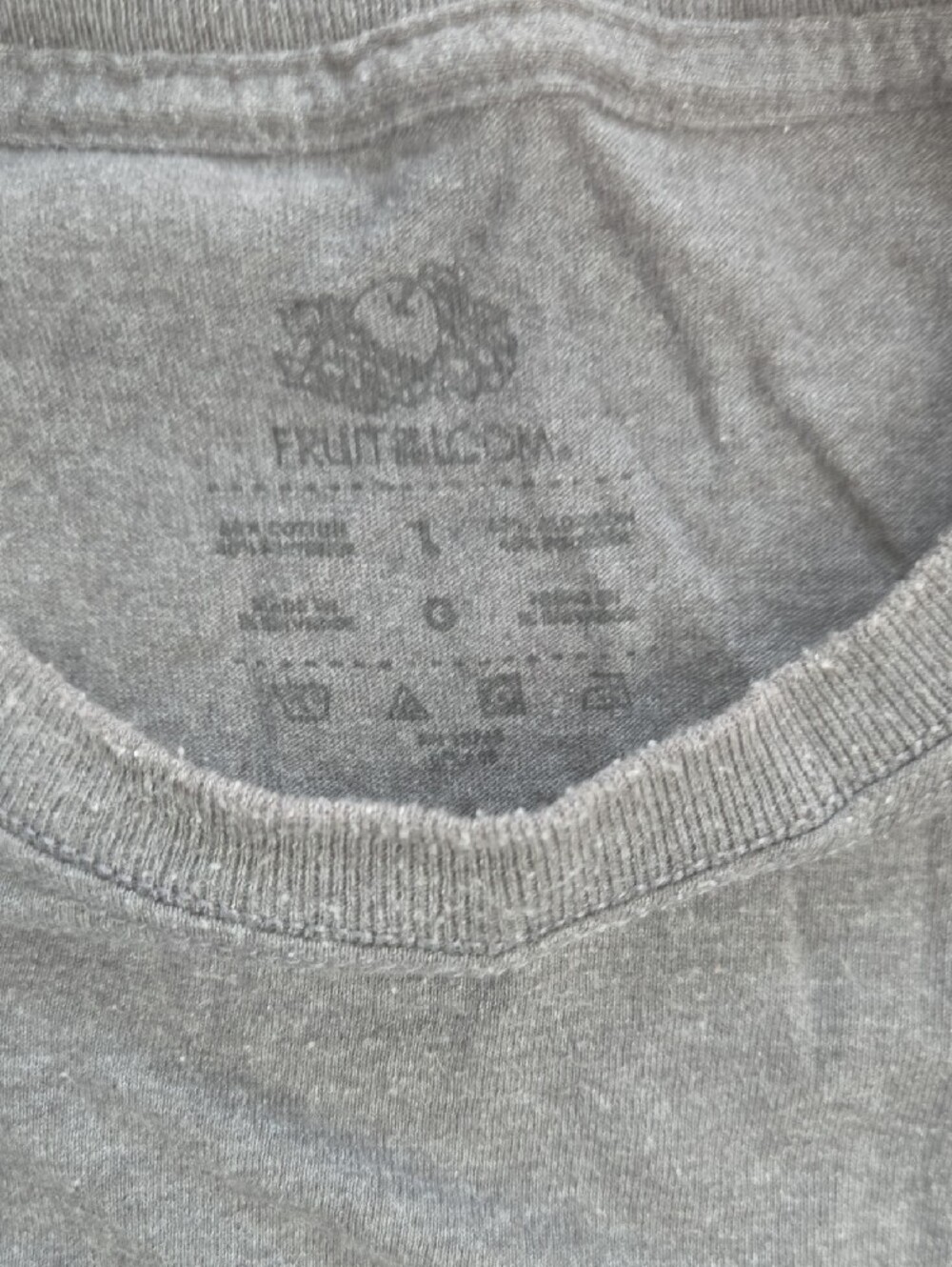 Fruit of the Loom Men's Short Sleeve Crew Neck T-Shirt - Gray - Picture 2 of 3